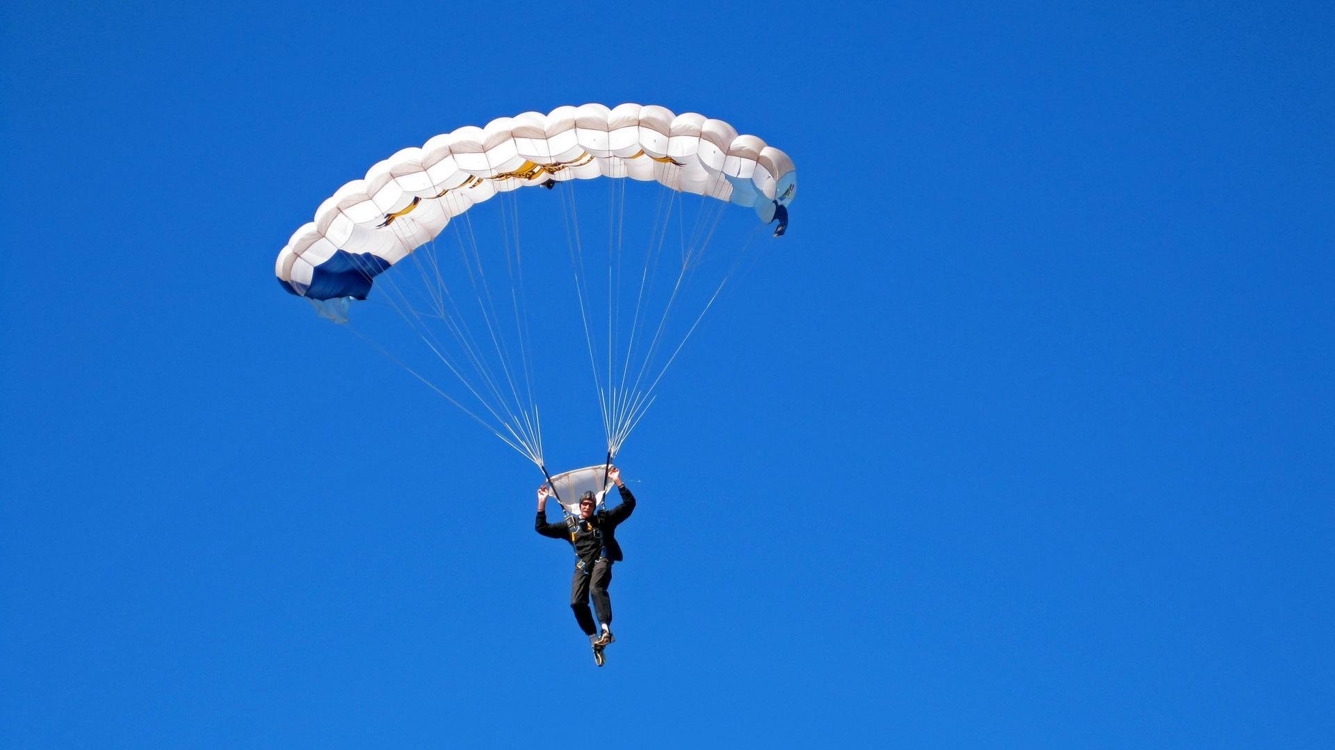 九游app官方下载-“科目三”广场舞在广西大化县火爆出圈